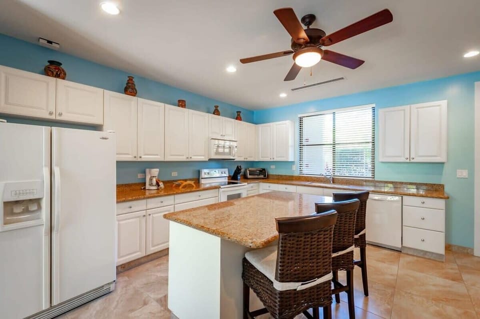 Breakfast Bar