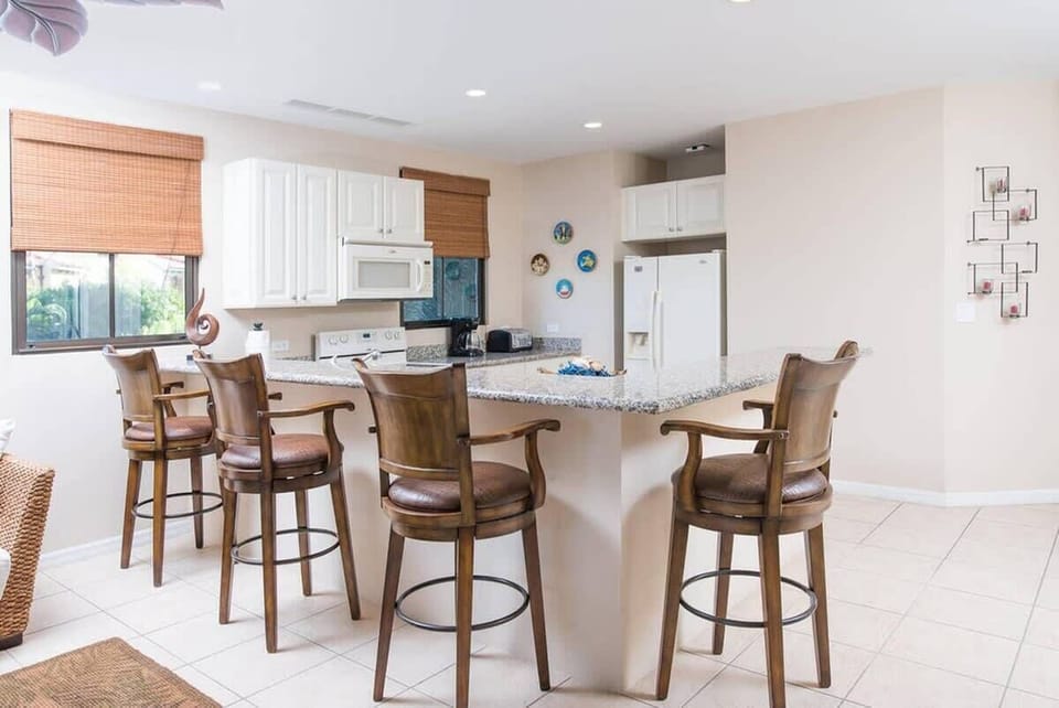 Breakfast Bar