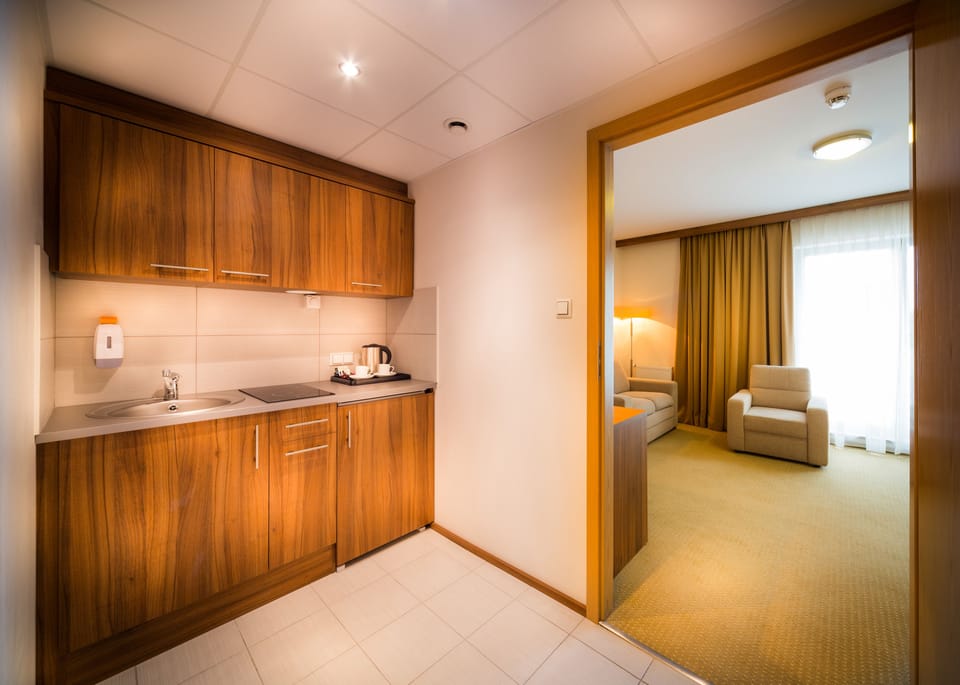 Private kitchenette