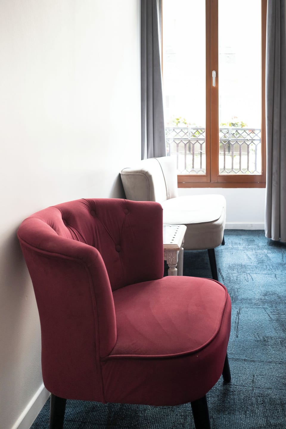 Club Double or Twin Room | Premium bedding, in-room safe, individually decorated, desk