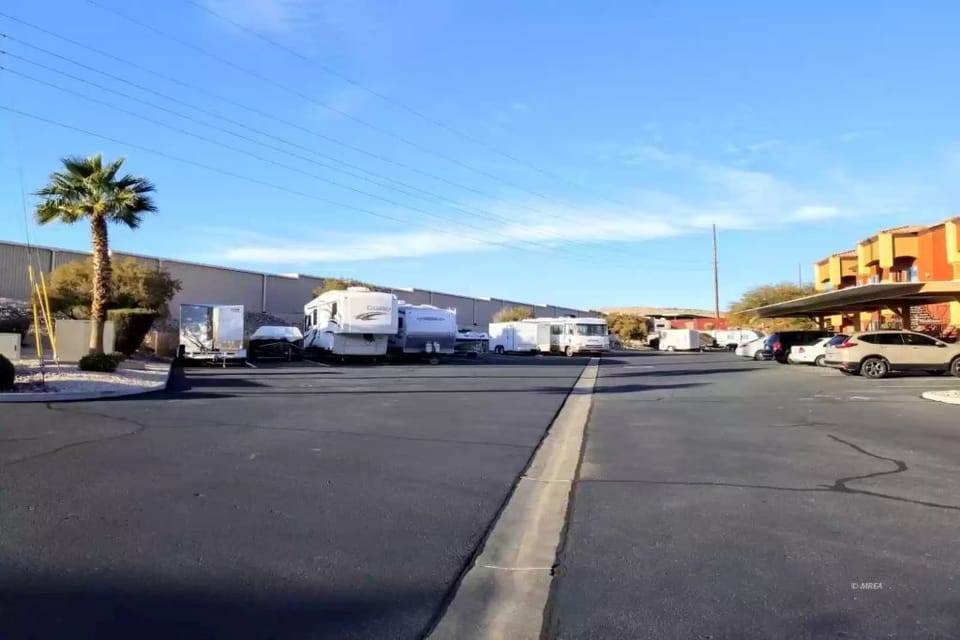RV Parking 