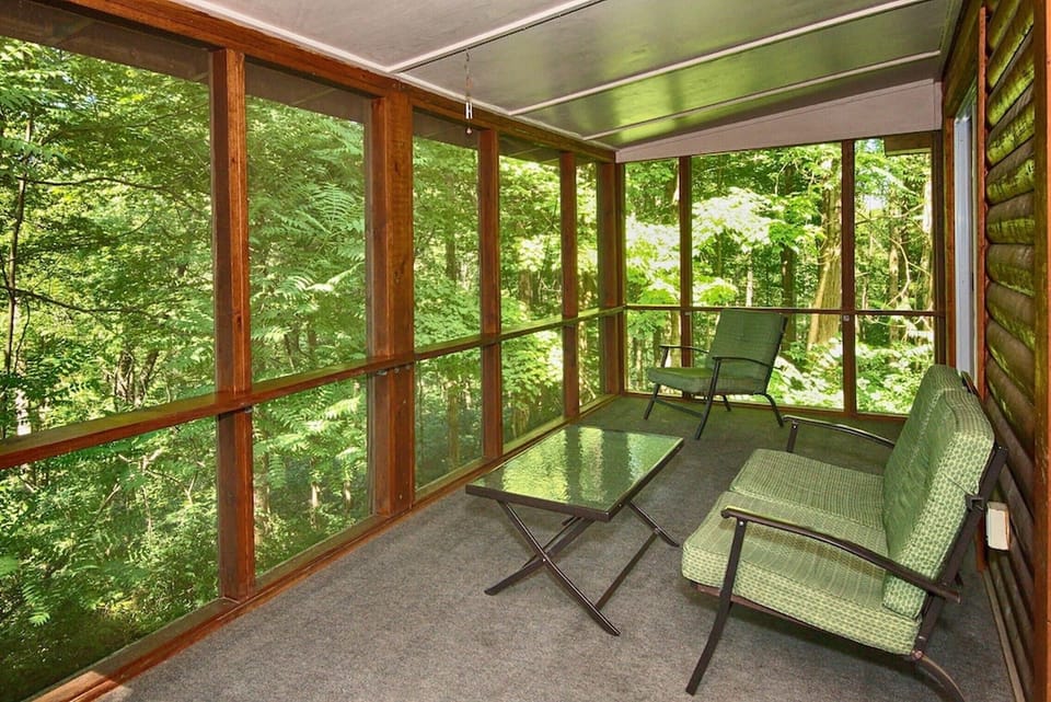 screened porch