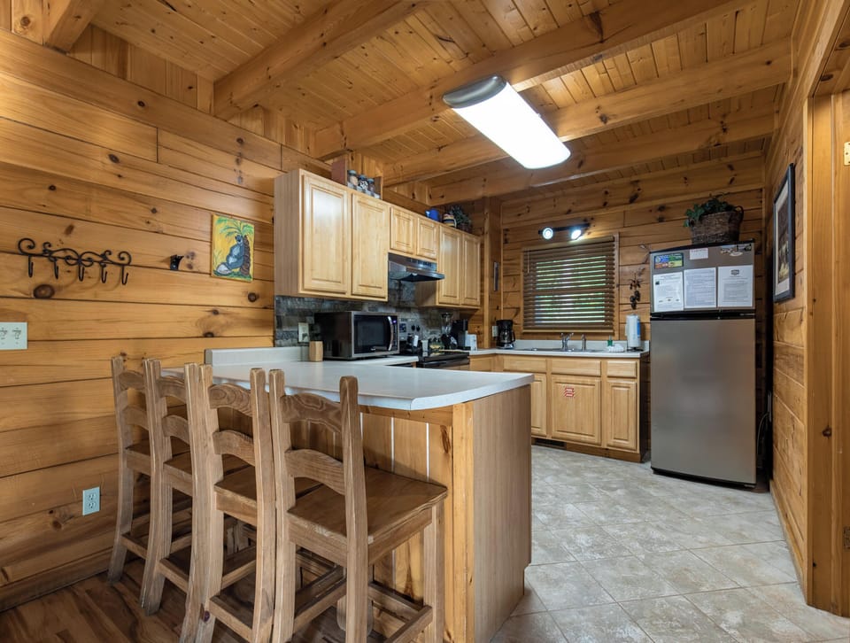Studio (1 Bedroom) | Property amenity
