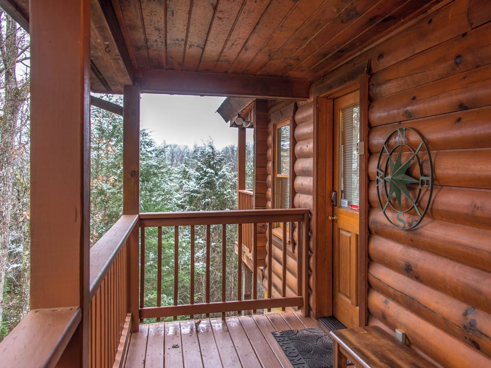 Studio (2 Bedrooms) | Property amenity