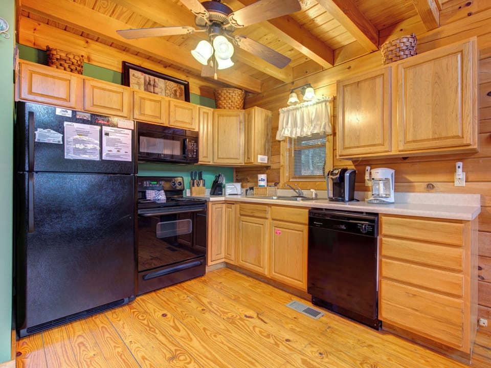 Studio (2 Bedrooms) | Property amenity