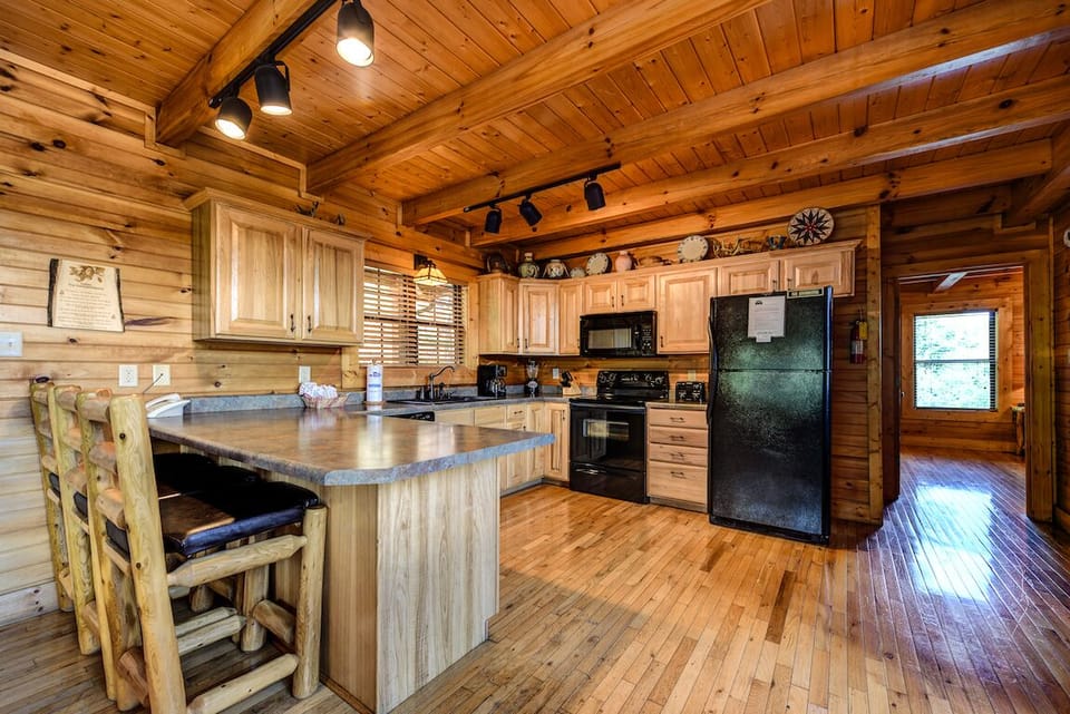 Studio (3 Bedrooms) | Property amenity