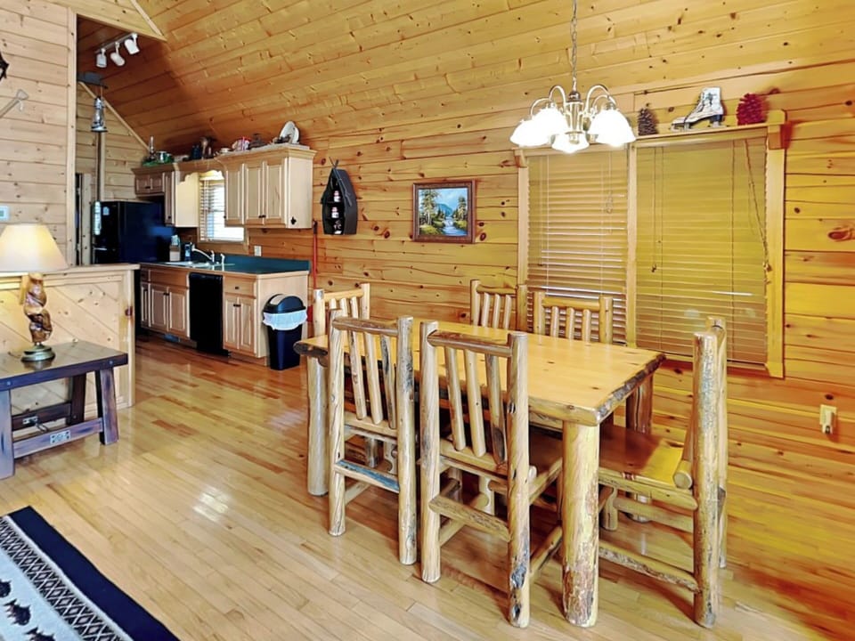 Studio (2 Bedrooms) | Property amenity