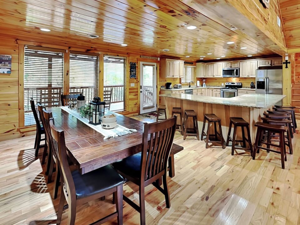 Studio (6 Bedrooms) | Property amenity