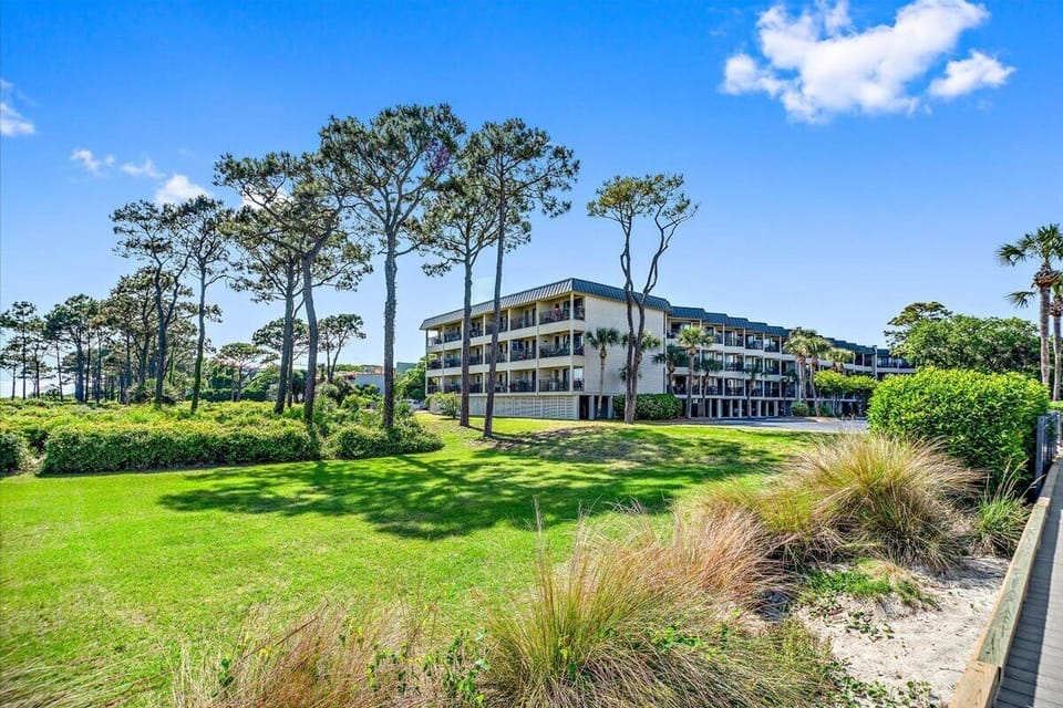 Condo (1 Bedroom) | Property amenity