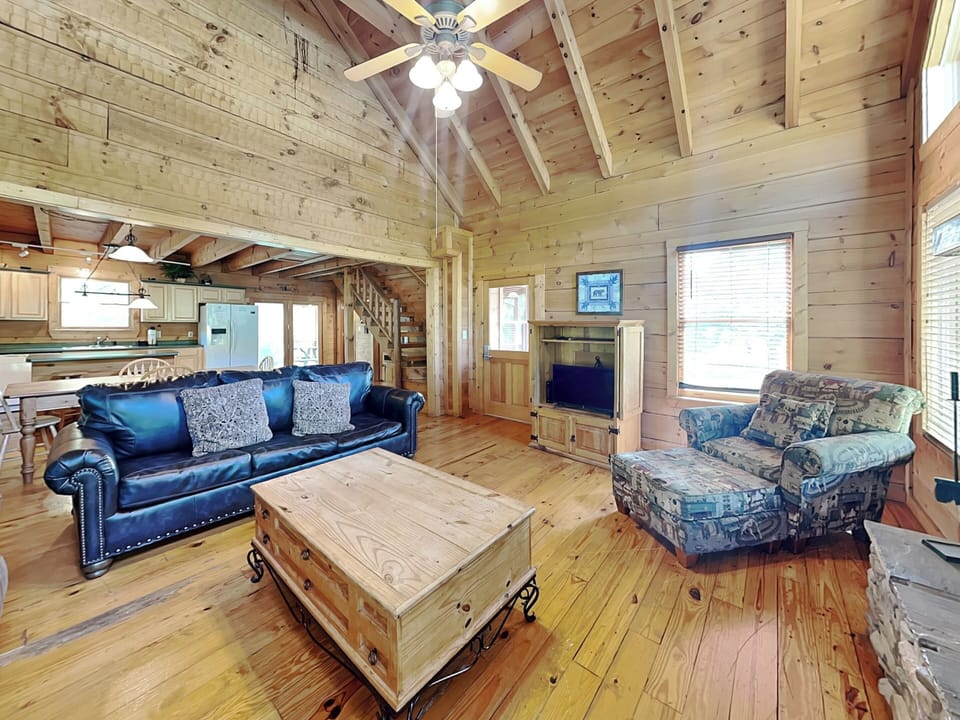 Studio (2 Bedrooms) | Property amenity