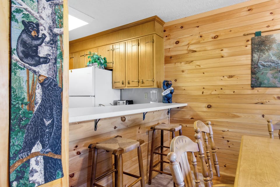 Condo (2 Bedrooms) | Property amenity