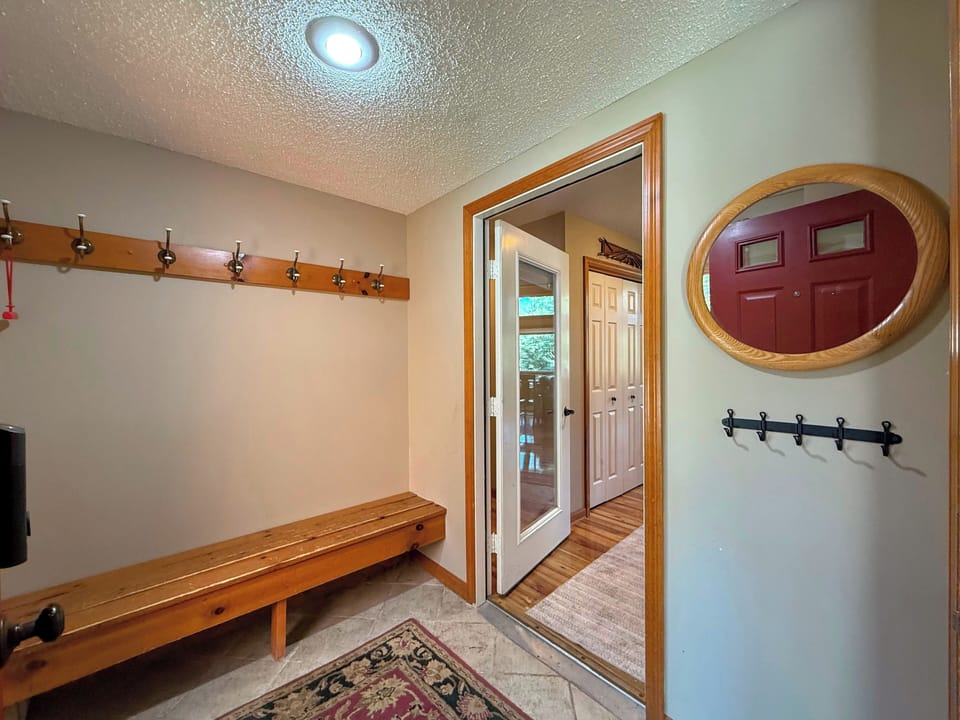 The entryway offers plenty of space for all your gear.