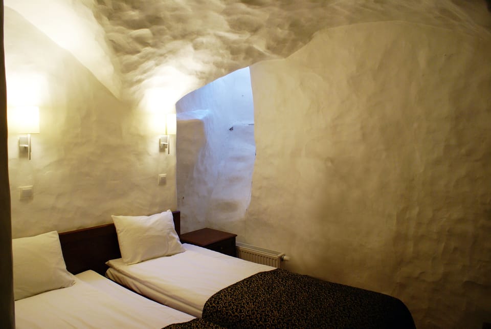 Budget Double or Twin | In-room safe, desk, free WiFi, bed sheets