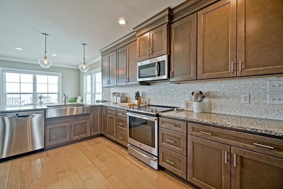 House, 5 Bedrooms | Private kitchen | Coffee/tea maker, fridge, oven, toaster