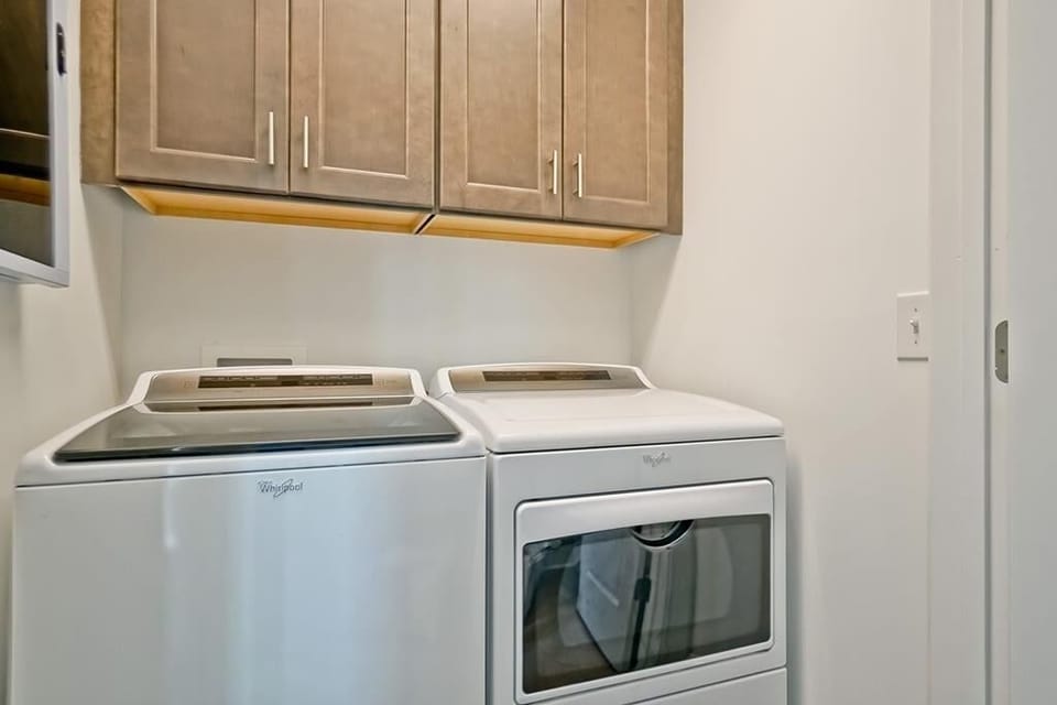 House, 5 Bedrooms | Private kitchen | Coffee/tea maker, fridge, oven, toaster