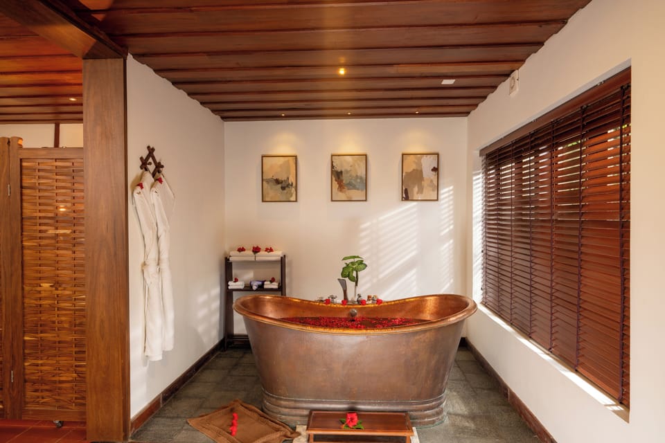 Spice Tree Munnar Hotel in Kerala