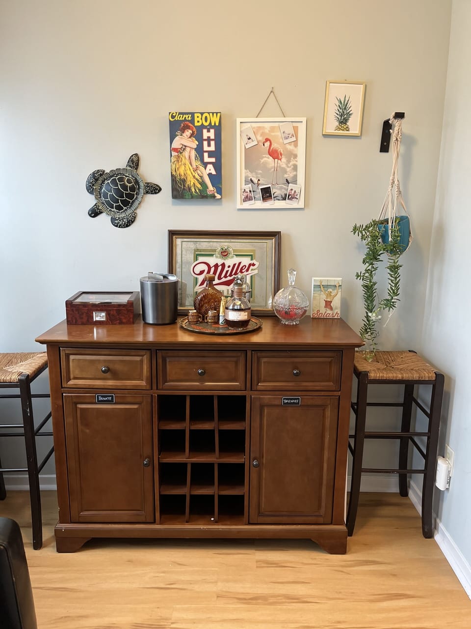 Bar - BYOB 