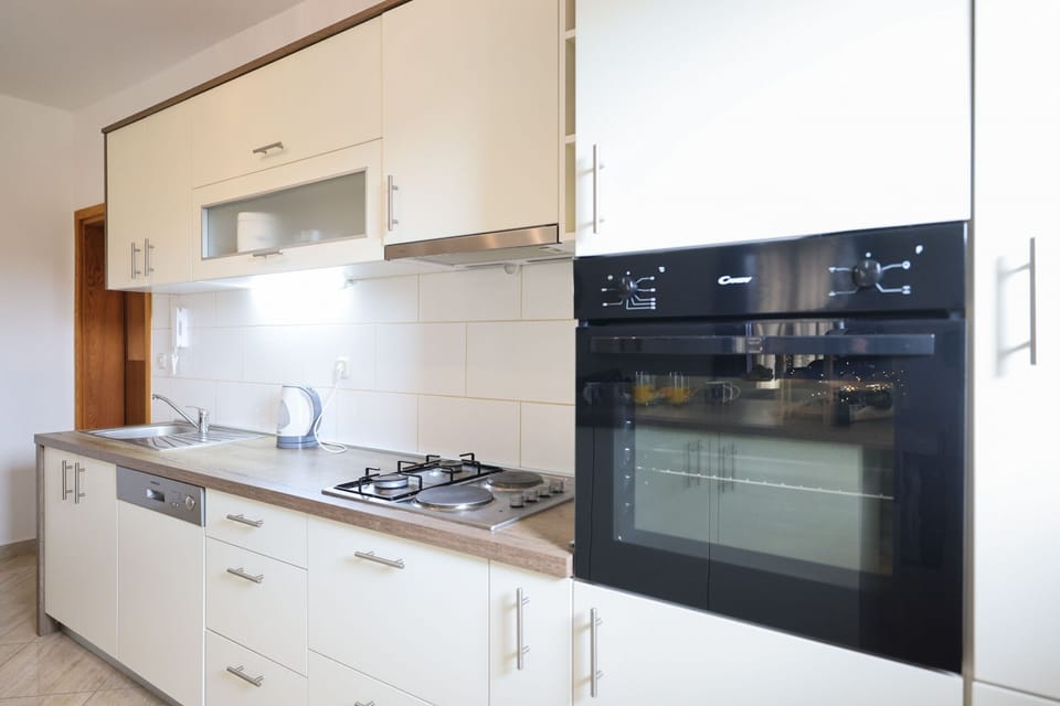 Villa, 3 Bedrooms, Smoking, Private Pool | Private kitchen | Microwave, dishwasher, coffee/tea maker, cookware/dishes/utensils