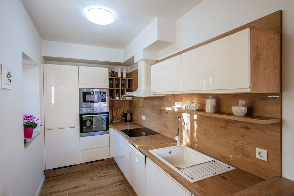 Villa, 4 Bedrooms, Private Pool, Sea View | Private kitchen | Microwave, dishwasher, cookware/dishes/utensils