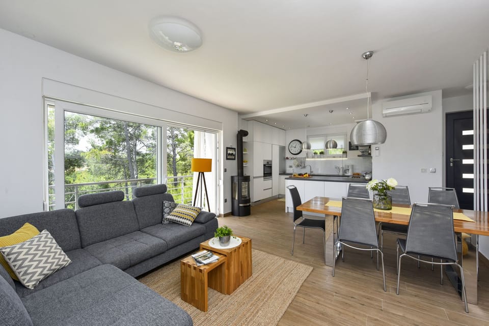 Villa, 3 Bedrooms, Private Pool, Sea View | Living room