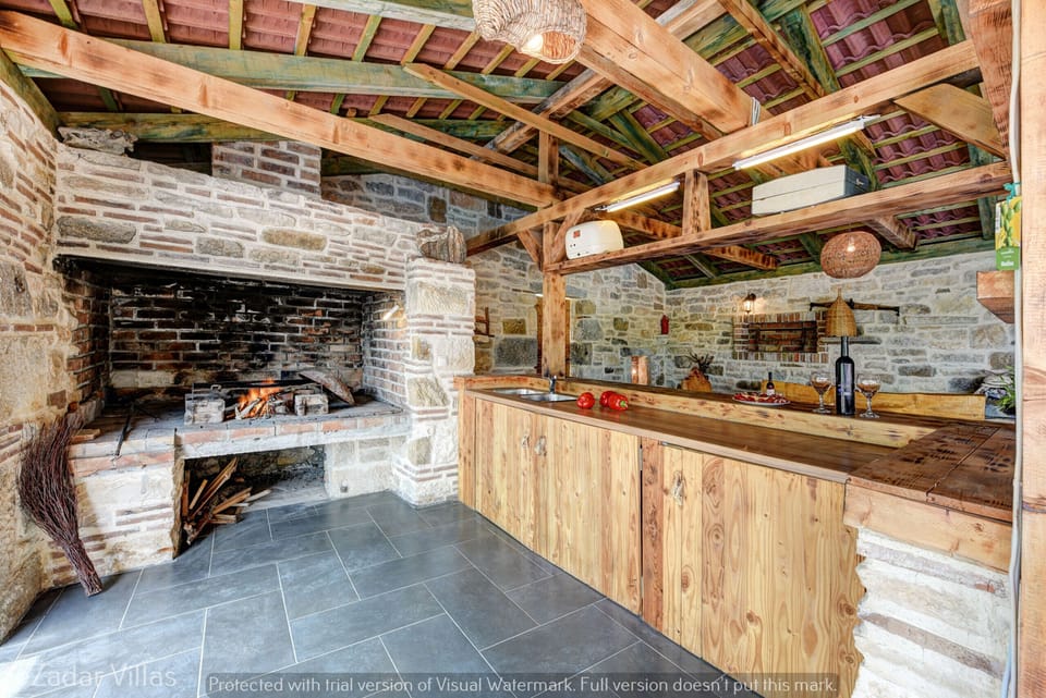 Villa, 4 Bedrooms, Private Pool, Pool View | Private kitchen | Fridge, microwave, oven, dishwasher