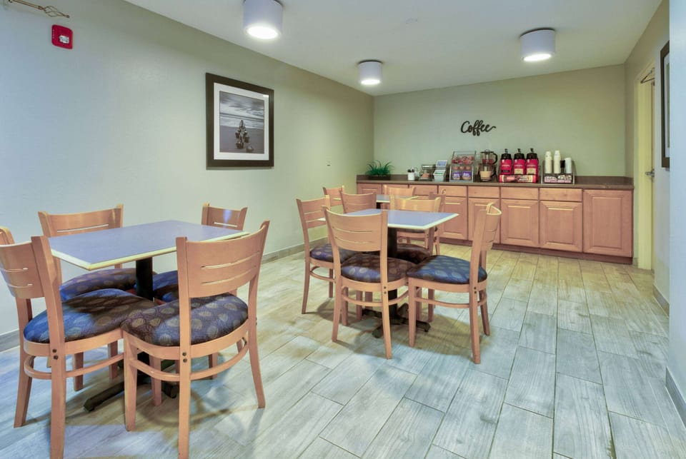 Free daily on-the-go breakfast