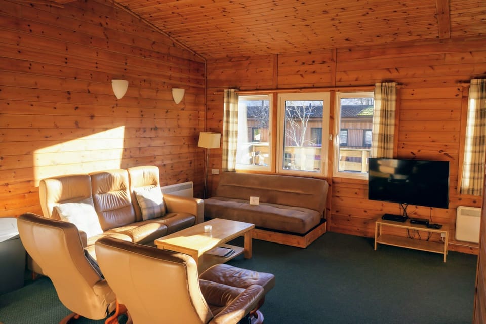Pine Lodge Lounge