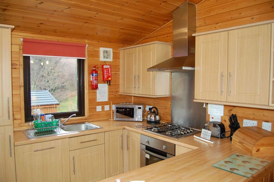 Oak Lodge Kitchen