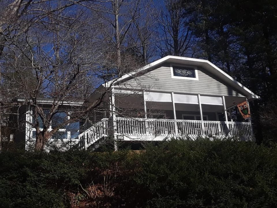 Beautiful private with a terrifc patio to relax on