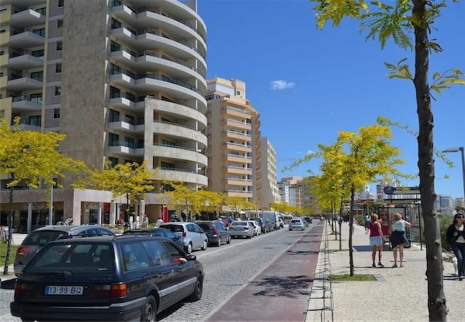 Avenida Tomás Cabreira