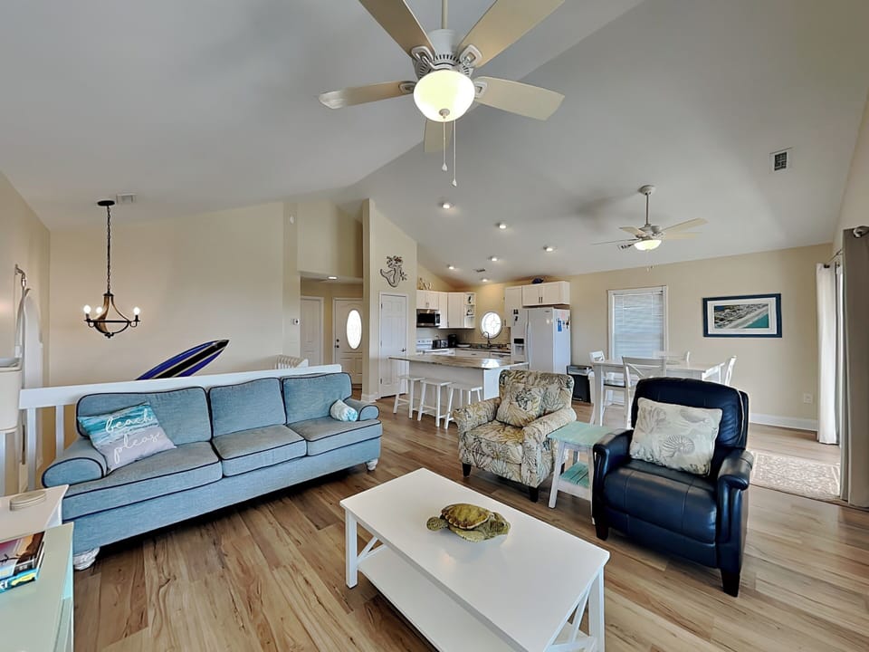 Open and Inviting Floor Plan
