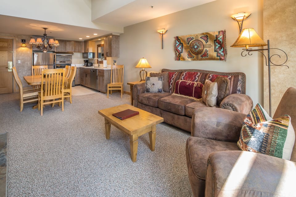 Kick back and relax | Main Level