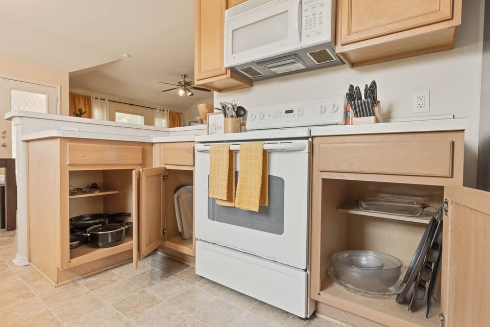 Fully stocked kitchen so you can enjoy your stay to the fullest!