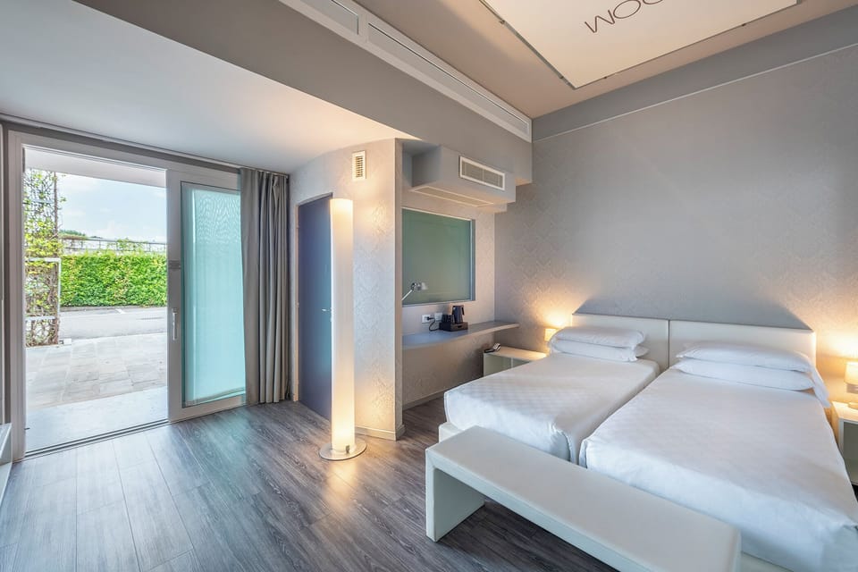 Deluxe Room, Annex Building | Premium bedding, down comforters, minibar, in-room safe