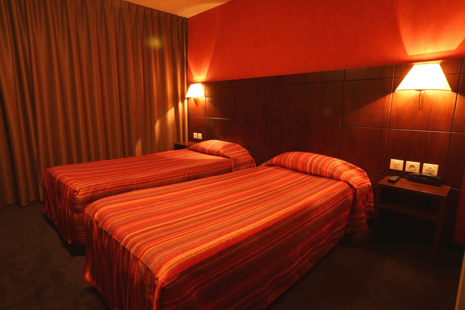 Comfort Double Room | Premium bedding, individually furnished, desk, soundproofing