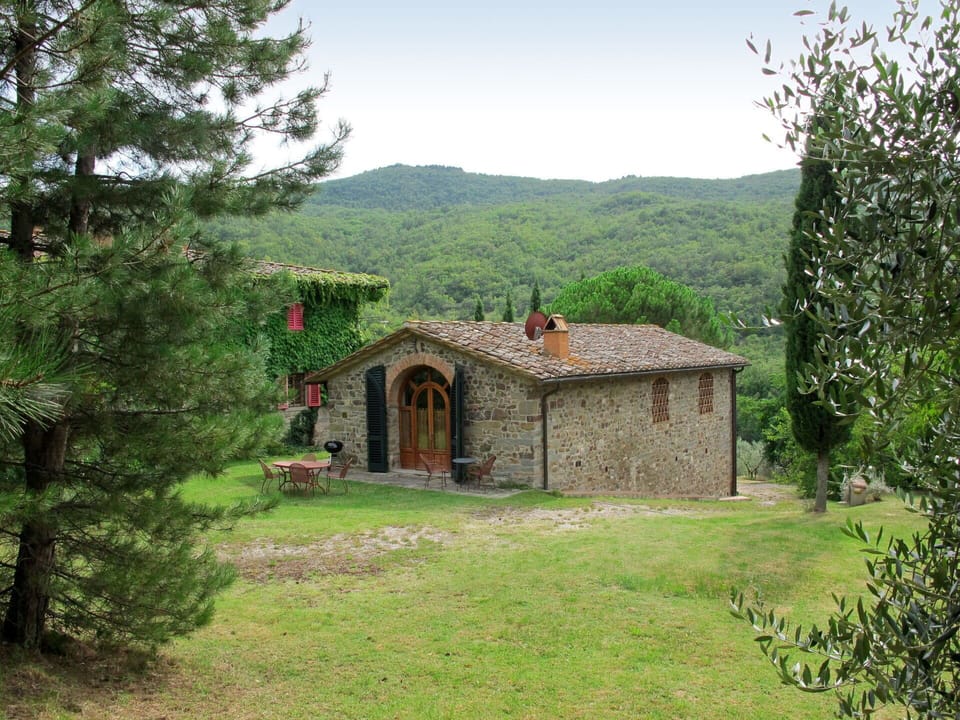 Property, House, Rural Area, Tree, Building, Land Lot, Cottage, Village, Architecture, Landscape
