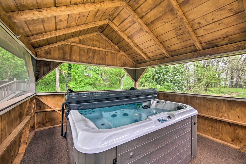 Private Hot Tub