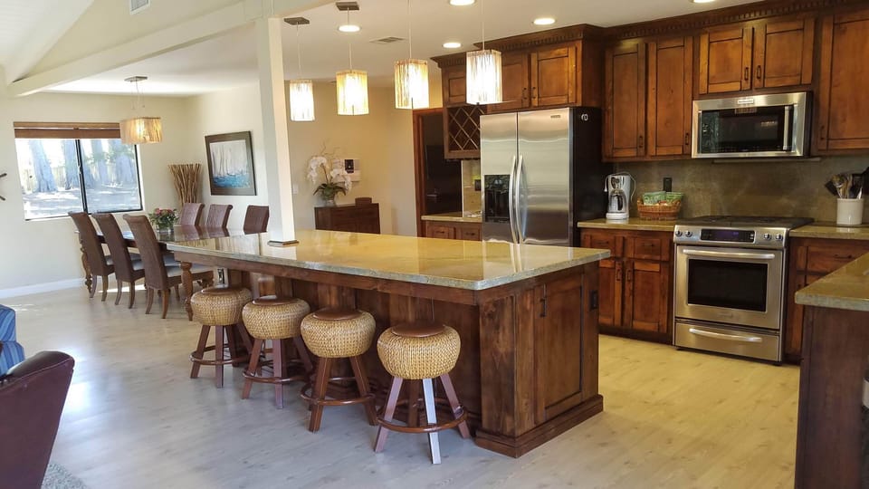 Open Kitchen