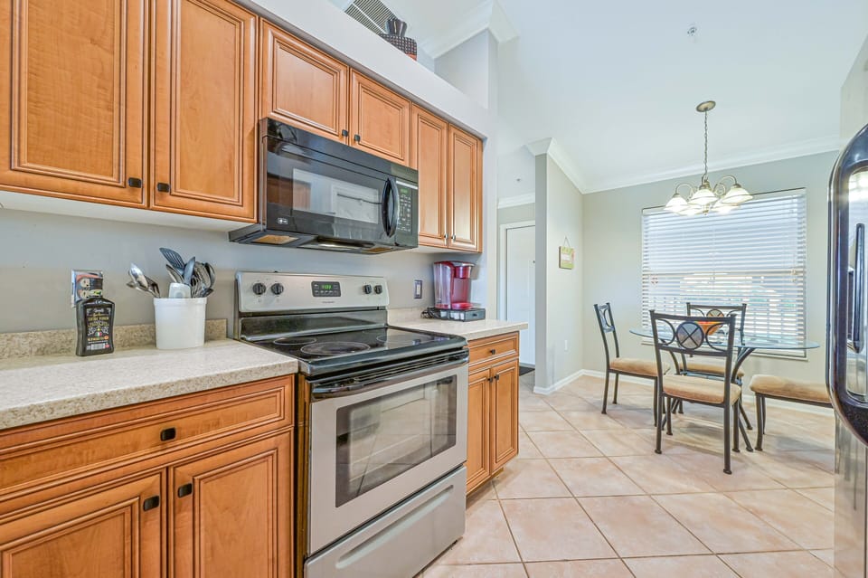 BT1426 - Fully equipped kitchen
