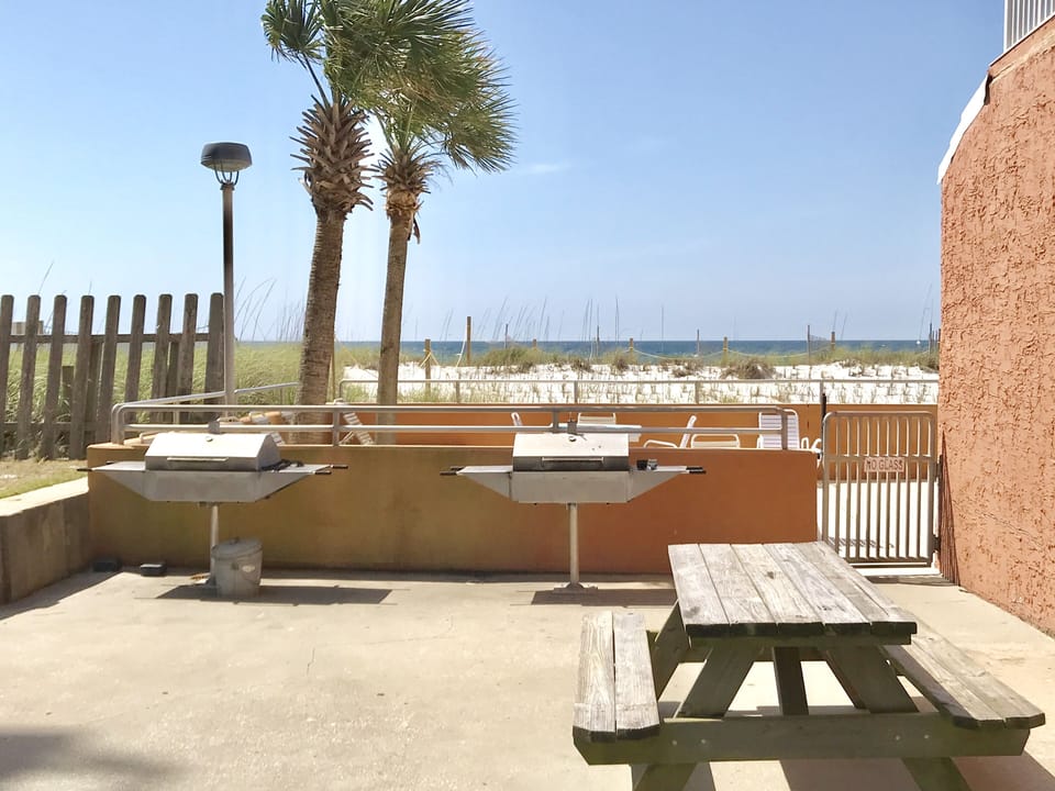 Grill area on side of building