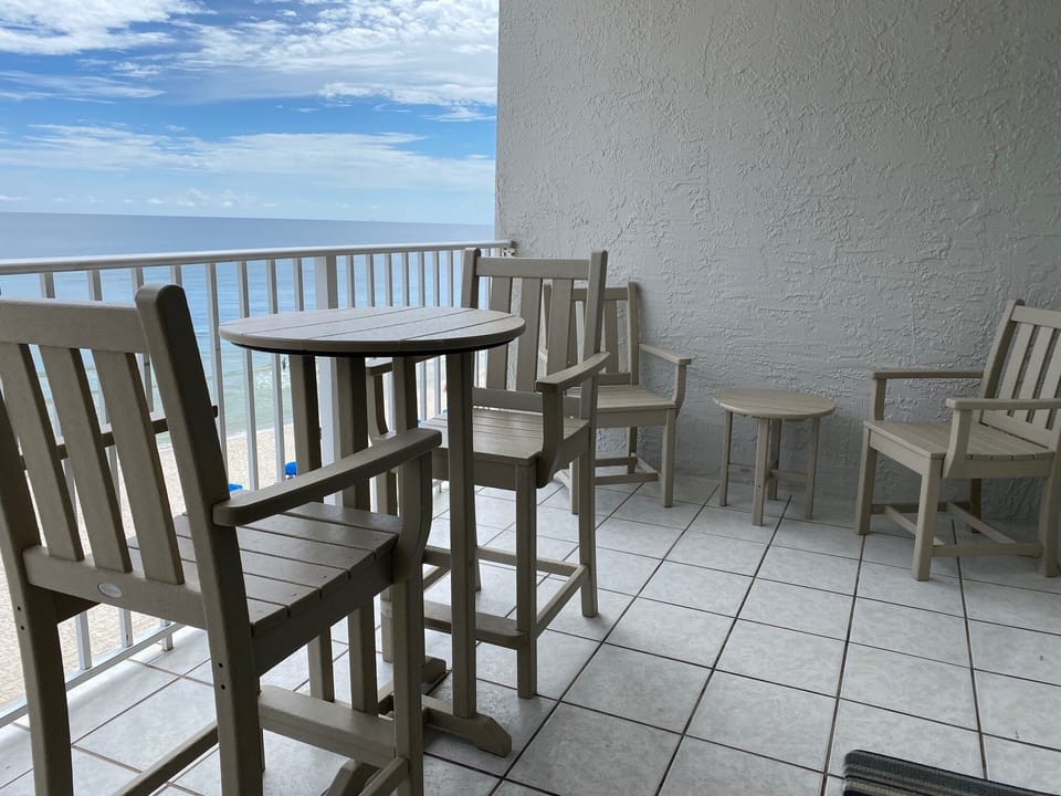 Additional balcony seating