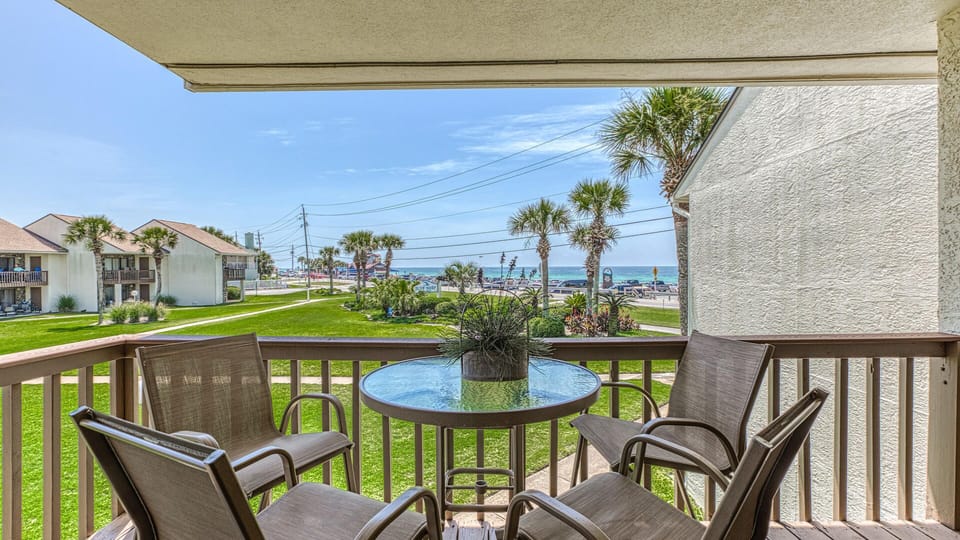 2nd Floor Patio Gulf View