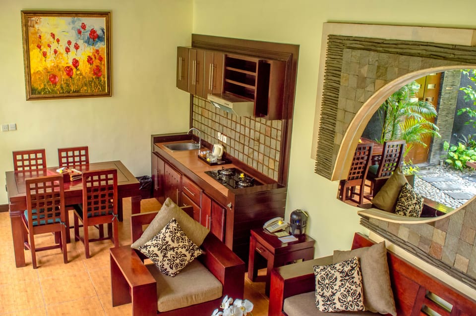 Private kitchenette