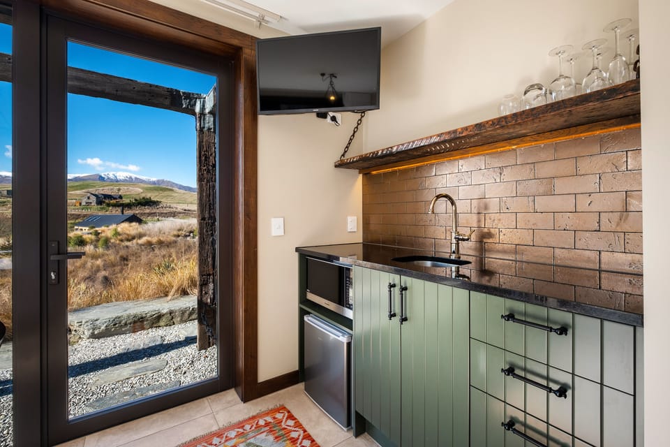 Quality kitchenette