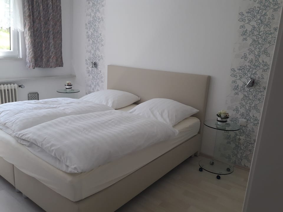 Basic Double Room | Desk, free WiFi