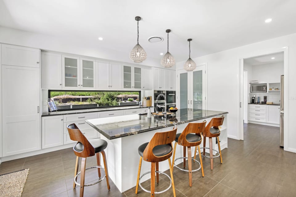 Breakfast Bar