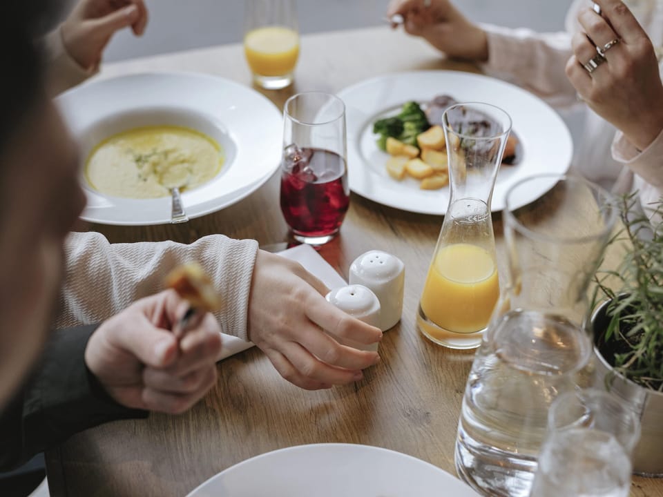 Daily buffet breakfast (EUR 14 per person)