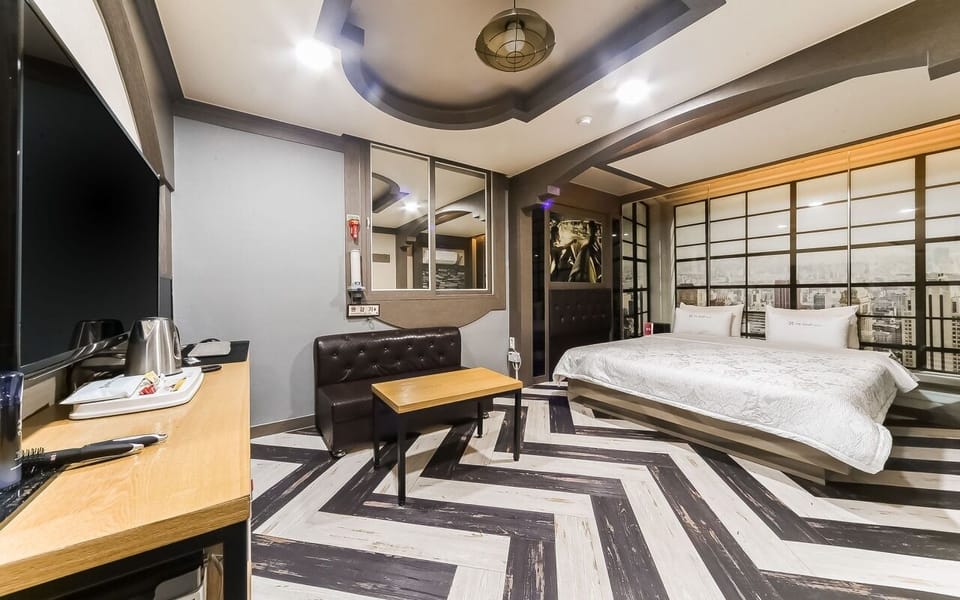 Deluxe Room | Free WiFi