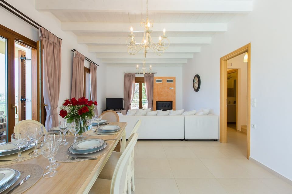An aspect of the dining table and living room!