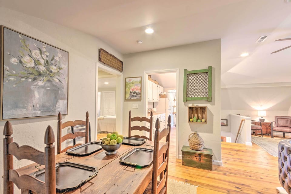 Dining Area | Dishware & Flatware